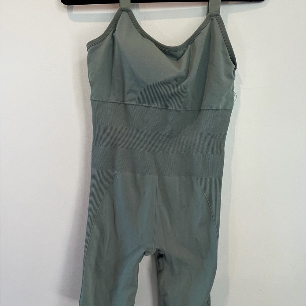 Green Sleeveless Jumpsuit